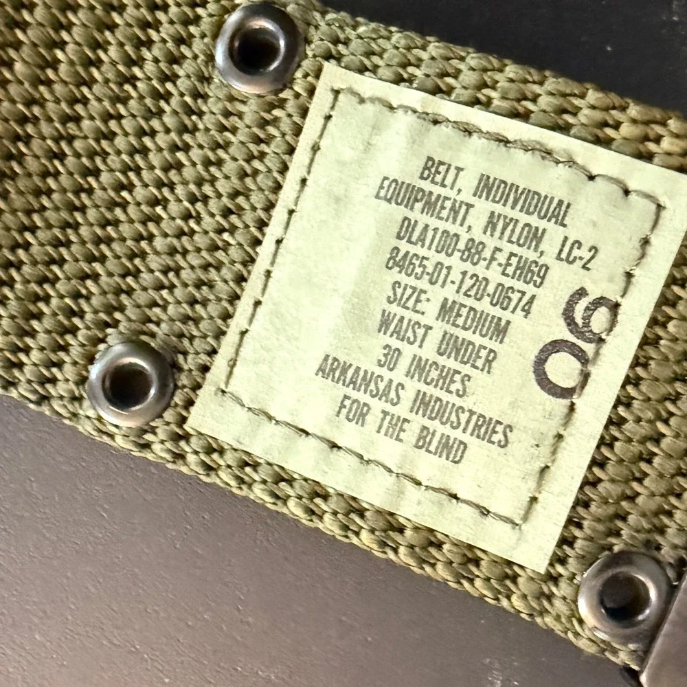 Vintage 1988 US Military LC-2 ALICE Pistol Belt Medium OD Green
